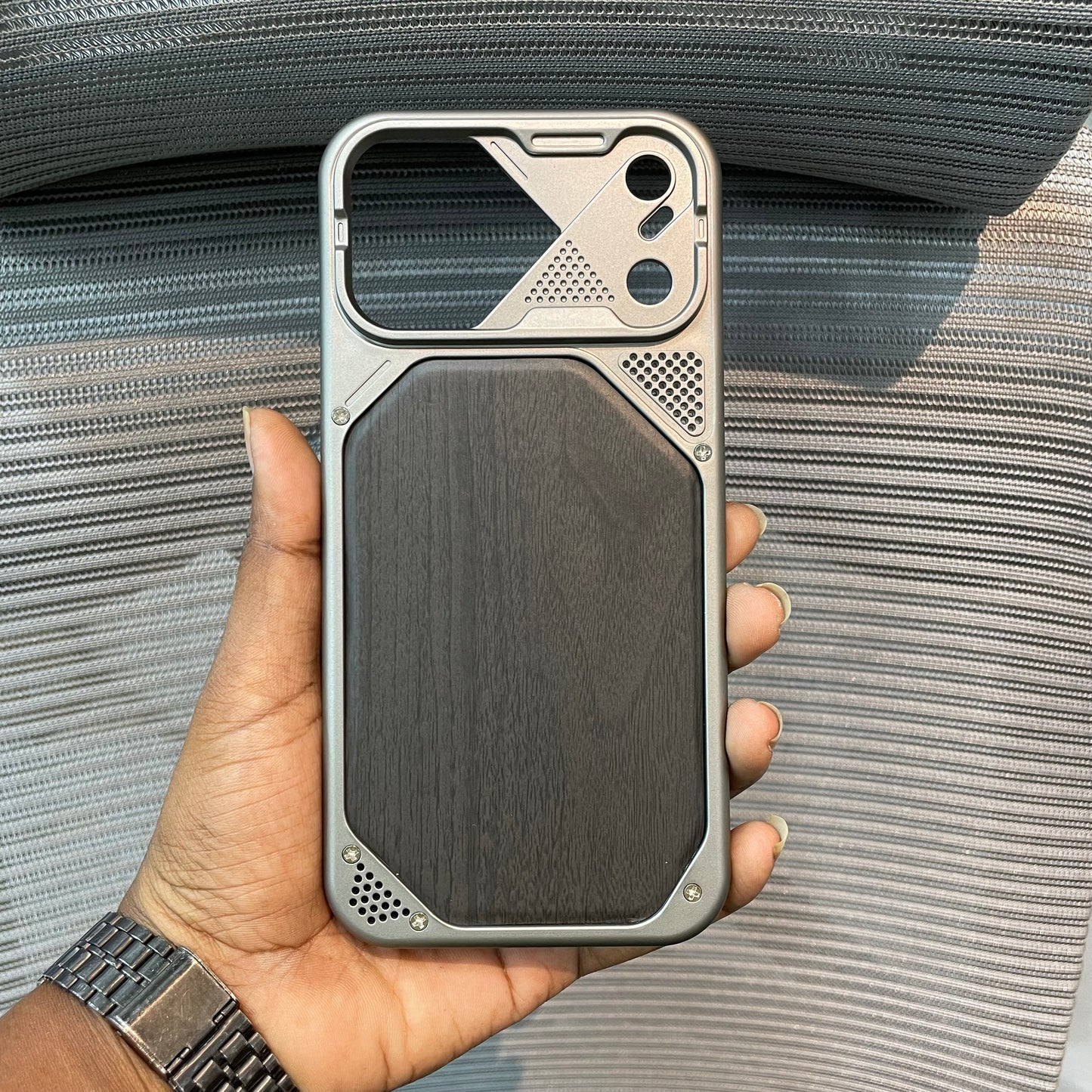 WoodFrame Slim iPhone 17 Pro Max Case