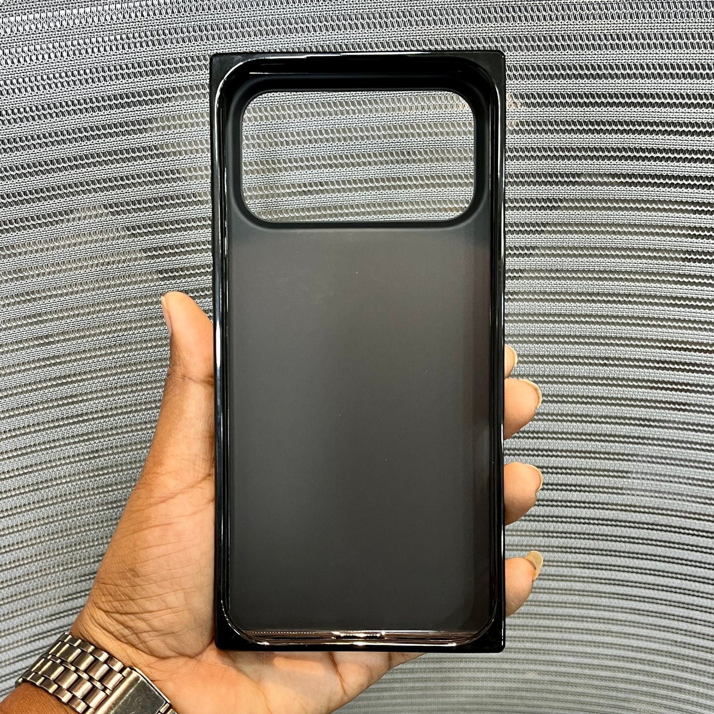 Black & White Printed Box iPhone 17 Series Case