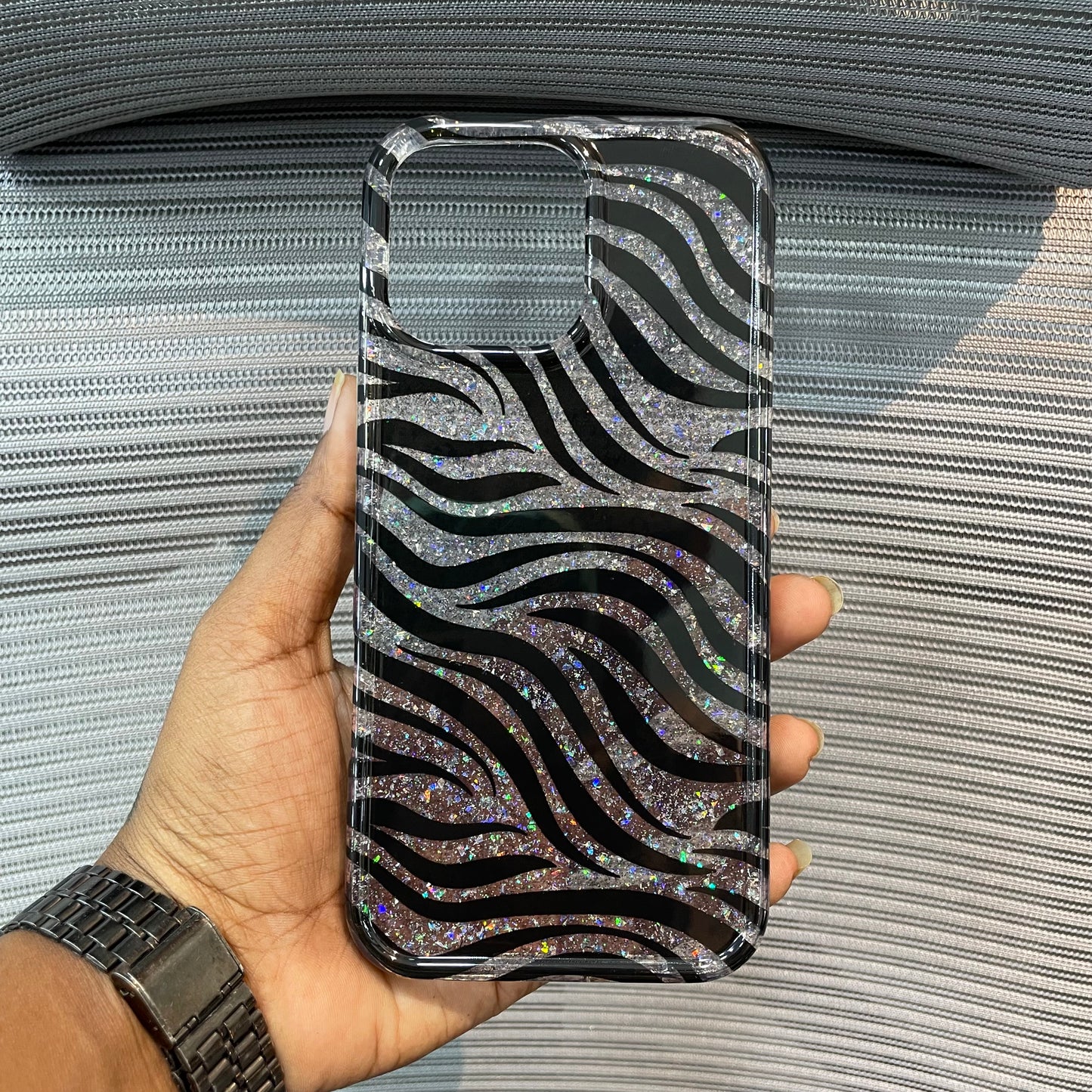 ZebraLuxe Glitter iPhone 17 Case