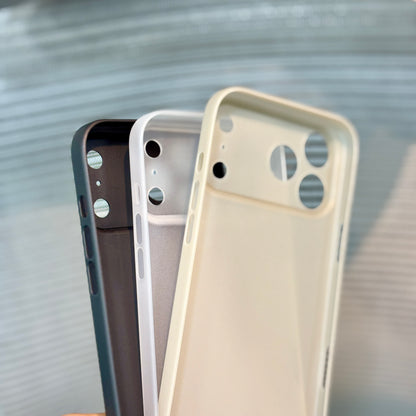 AirSkin Ultra-Slim iPhone 17 Pro Max Case