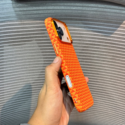 Carbonique MagSafe iPhone 17 Pro Case