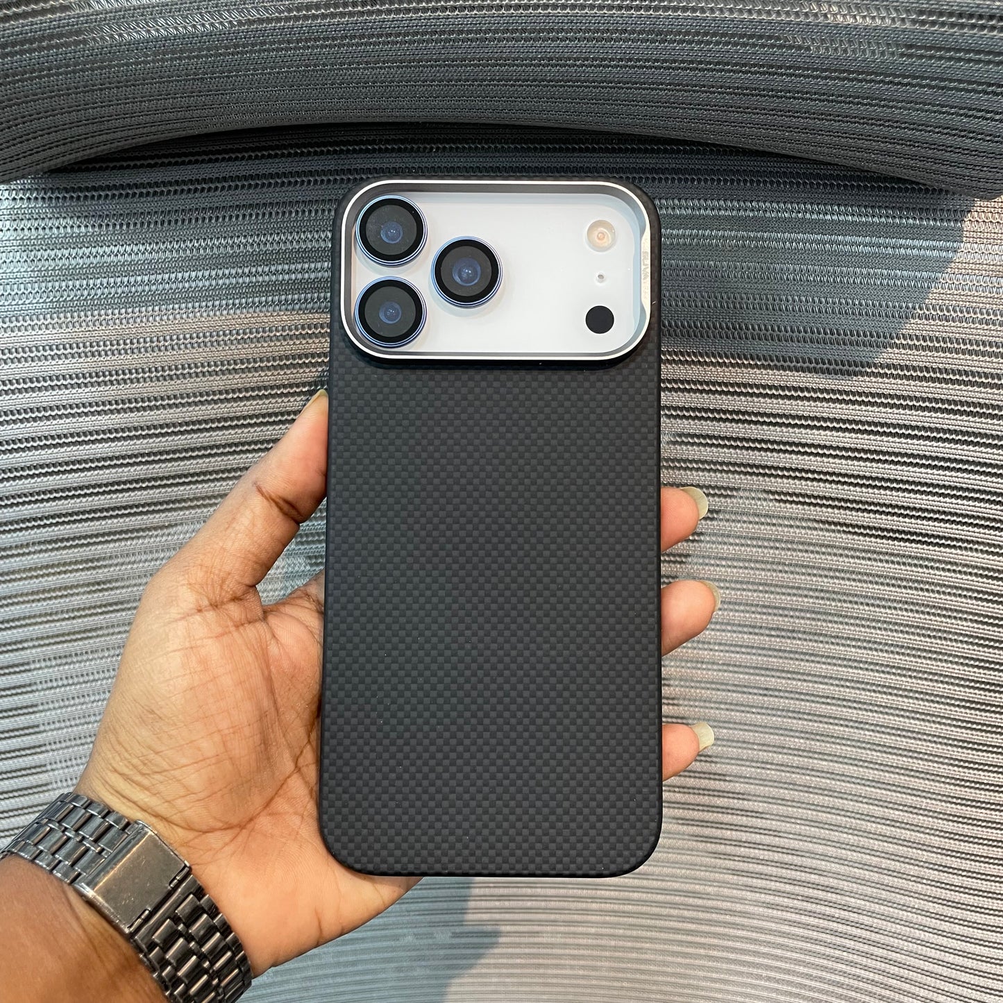 CarbonVeil MagSafe iPhone 17 Pro Case