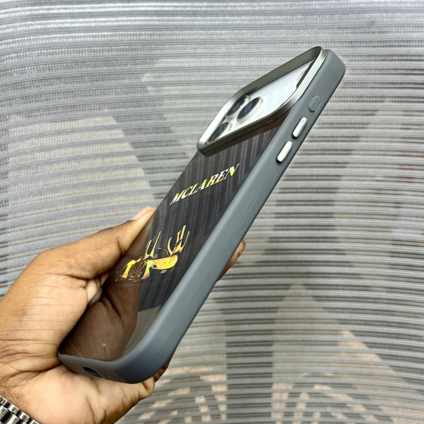 Racing Heritage iPhone 17 Series