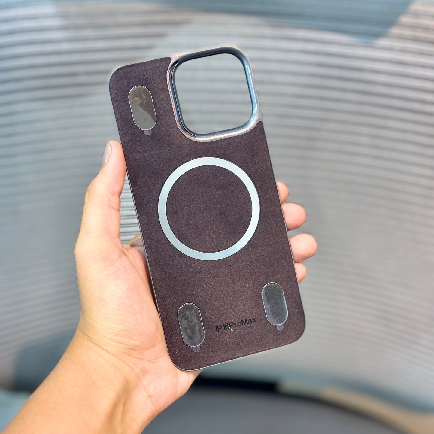 CarbonCore BackPlane MagSafe iPhone 15 & 16 Series Case
