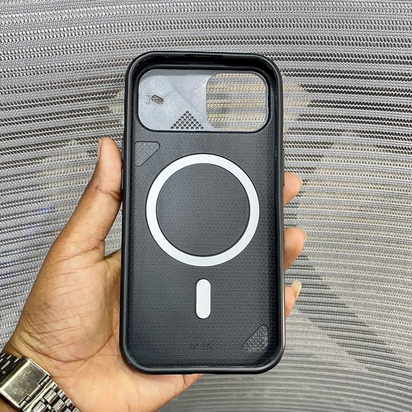 NeoGuard MagSafe Converter iPhone 15 Plus Case