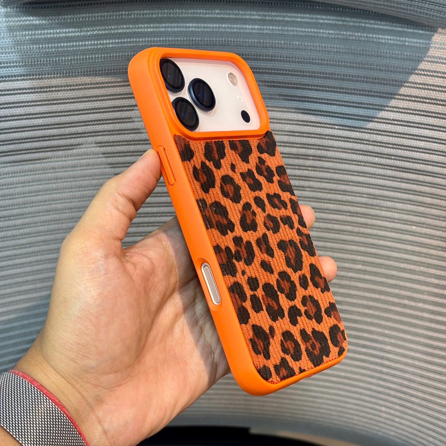 LuxeProwl Quilted iPhone 16 Pro Max Case