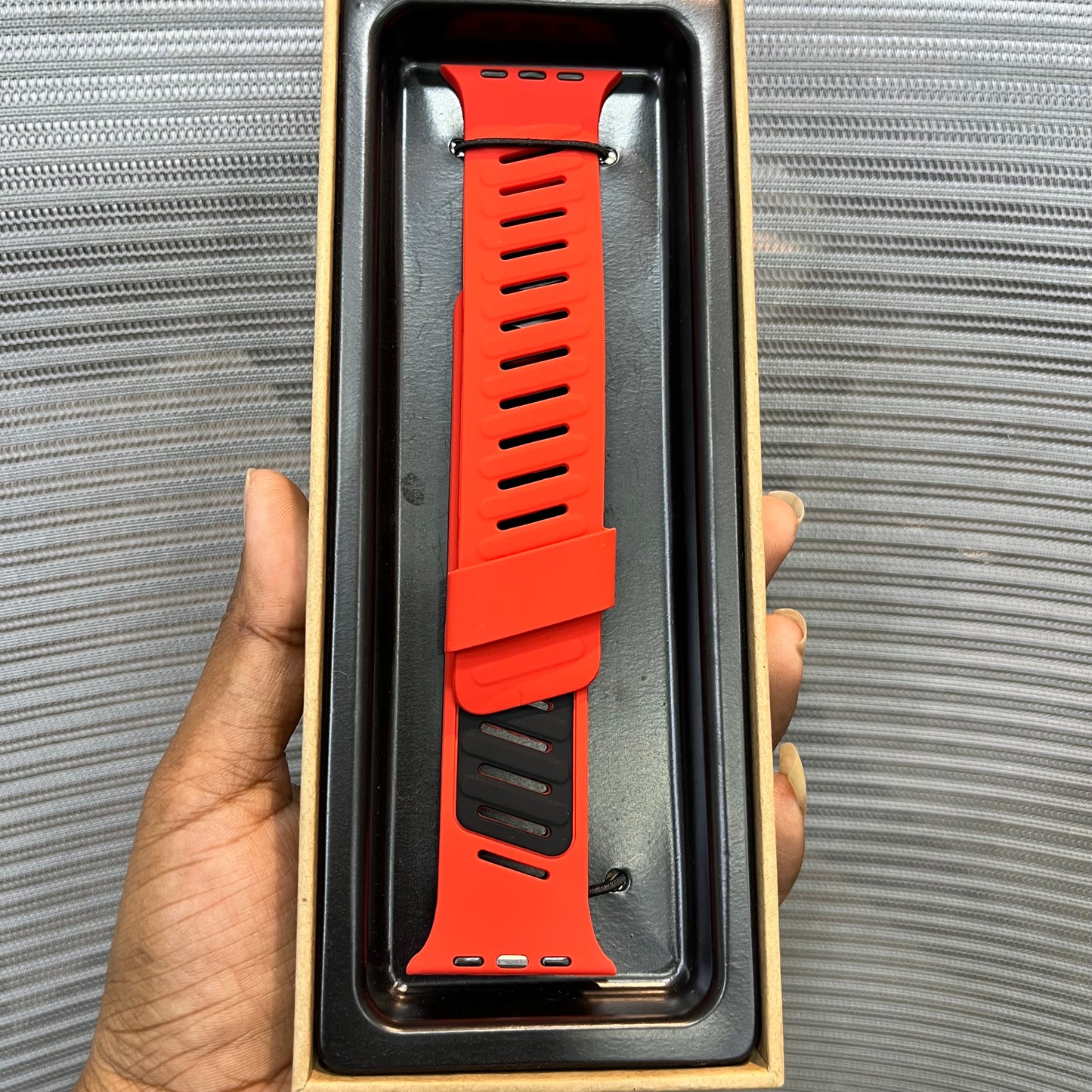 PressLock Silicone iWatch Strap