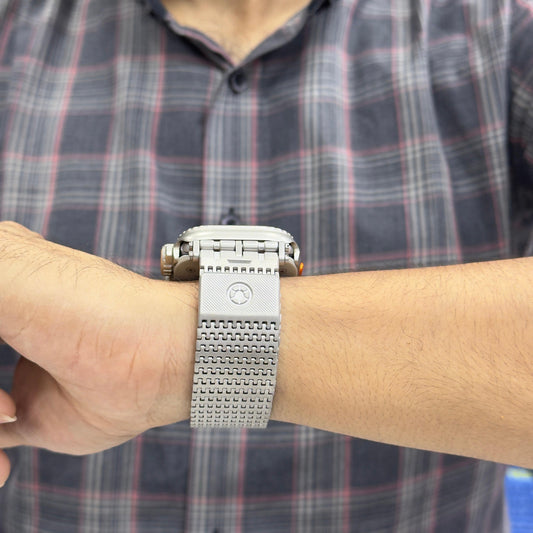 Magnetic Metal Apple Watch Strap
