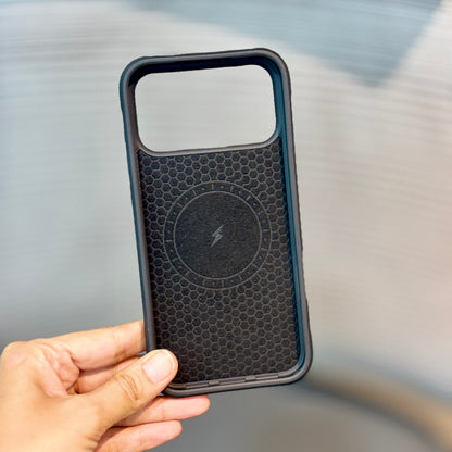AshCarbon MagSafe iPhone 16 Series Case