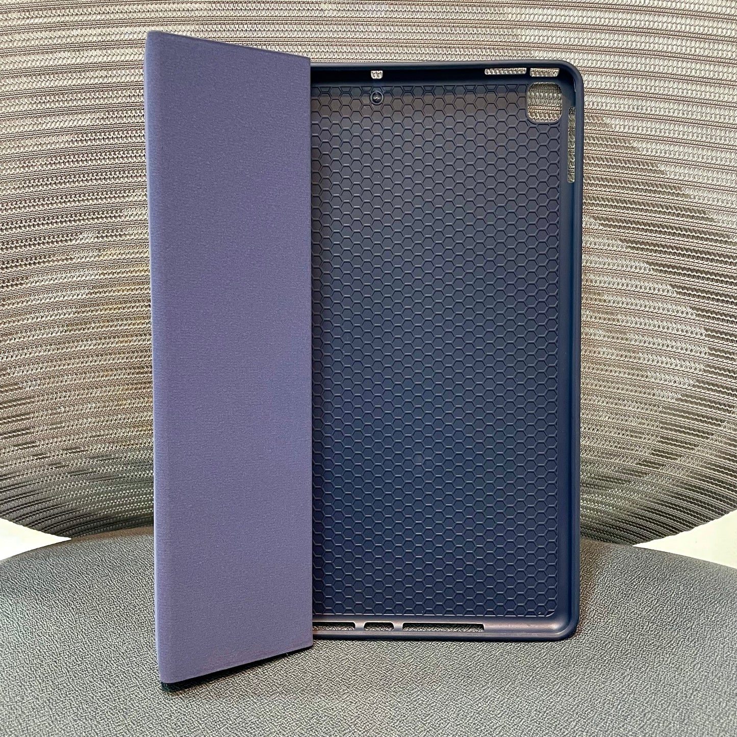 EdgeGuard iPad Case with Pencil Holder