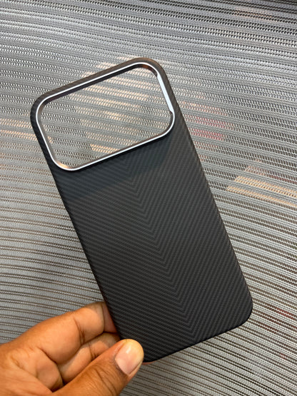 Aramid Carbon Fiber MagSafe iPhone Case