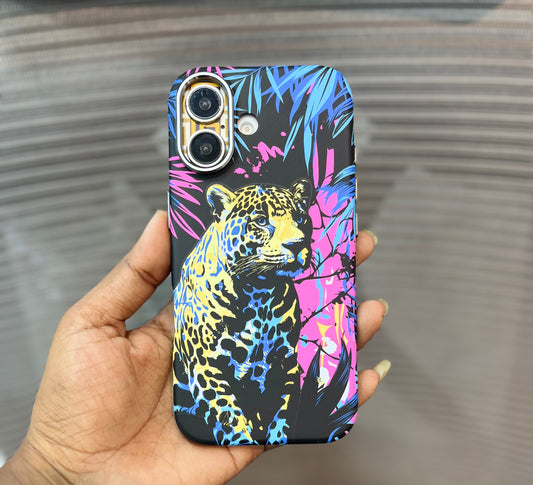 Leopard Texture MagSafe iPhone 17 Cover