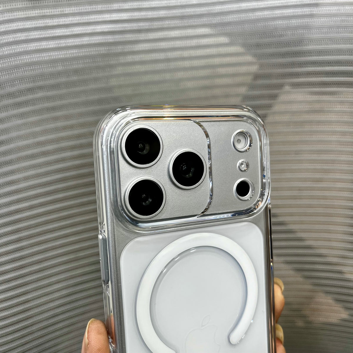 Lito Crystal Clear iPhone 17 Pro Case
