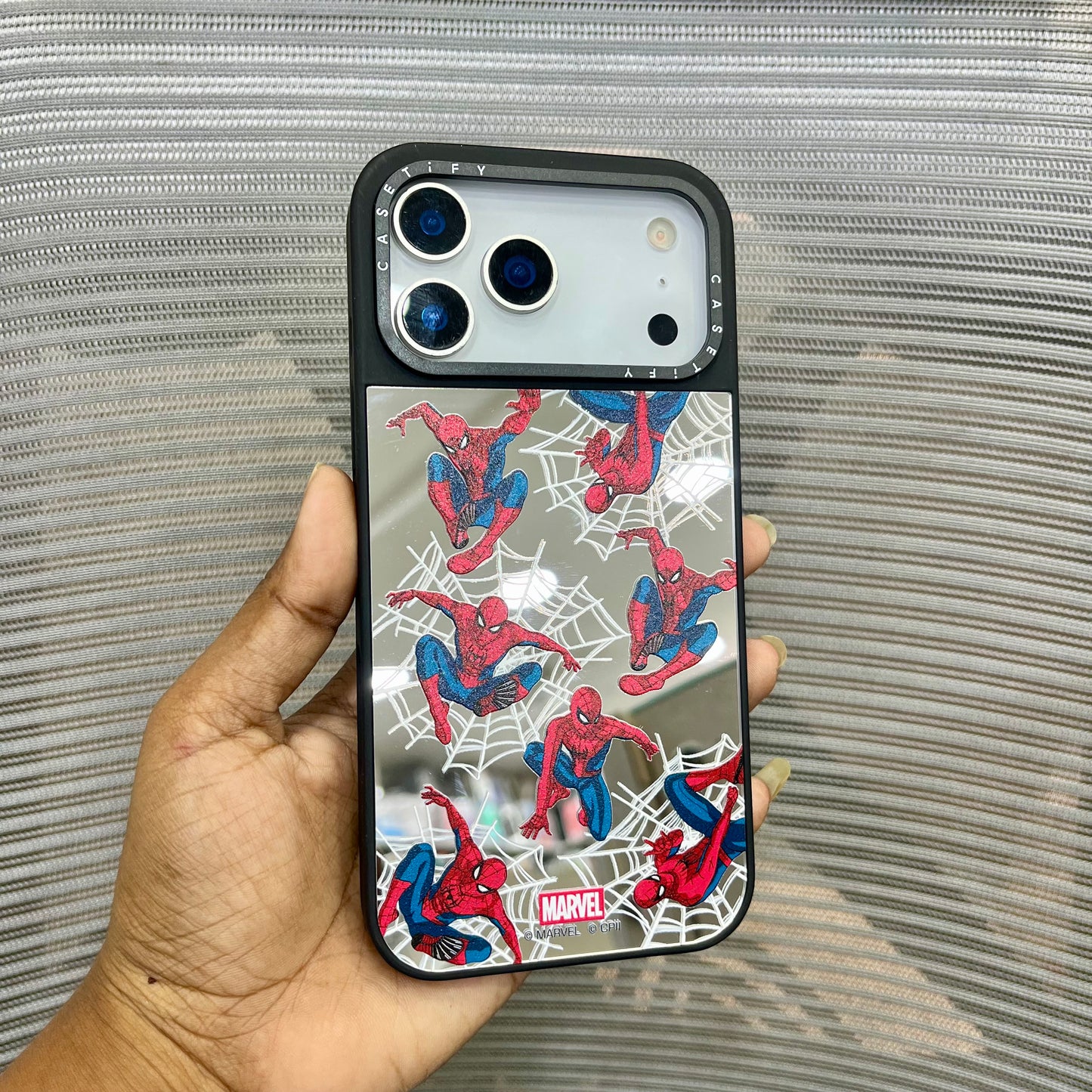 Spider Heroes Mirror Print iPhone 17 Pro Case