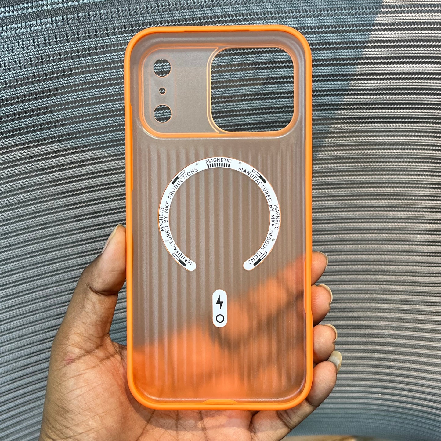 Stripe Matte Edge-to-Edge iPhone 17 Series Case
