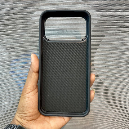 StripeVault Stand iPhone 17 Series Case
