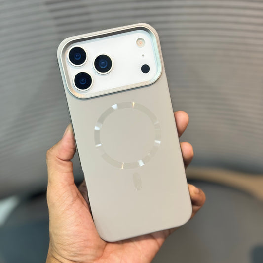Metaluxe MagSafe iPhone 17 Case