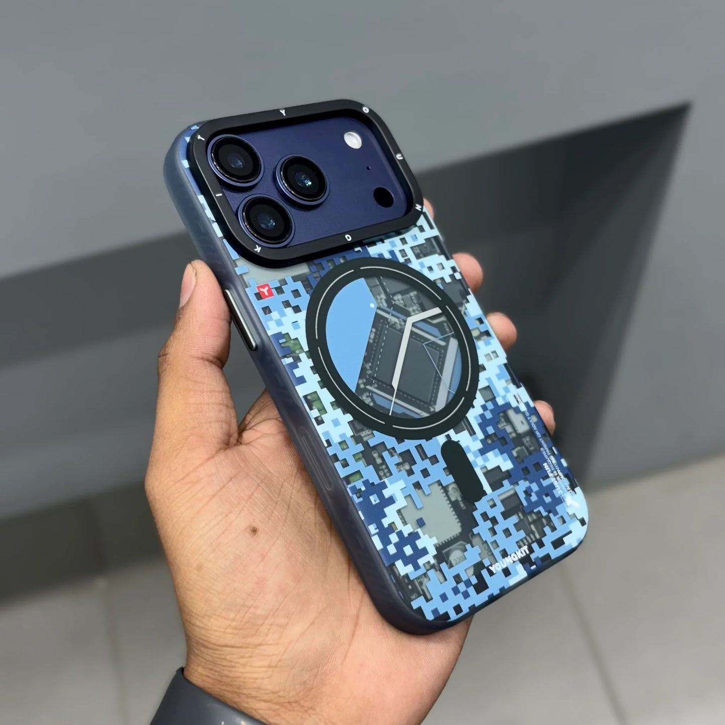 PixelGuard iPhone 17 Pro Max Case