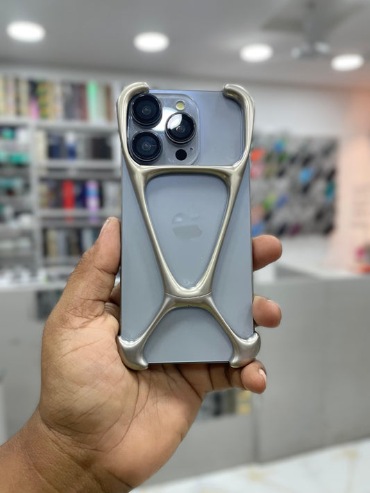 Premium Borderless Metal Bumper Case for iPhone 15 Series