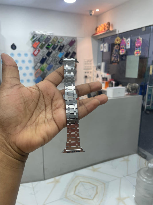 Premium Metal Textured Glossy Apple Watch Strap